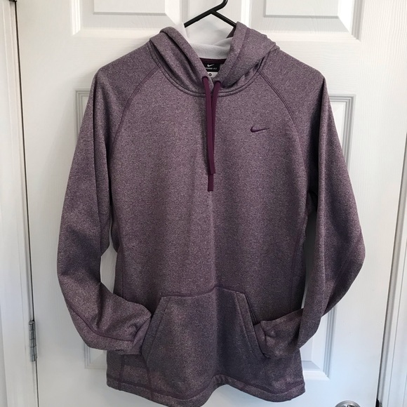 Nike Tops - NWOT NIKE Therma-Fit Sweatshirt Hoodie  Medium